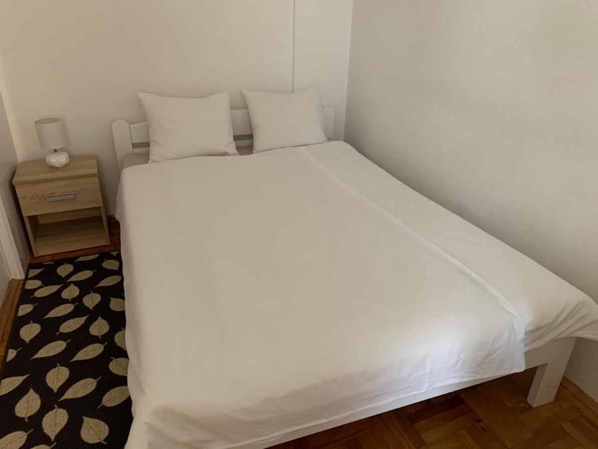Trident Apartments Ni Esterno foto